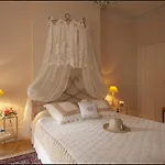 Château De La Rivière Alojamento de Acomodação e Pequeno-almoço 4*