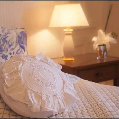 Bed & Breakfast Château De La Rivière La Riviere (Gironde)