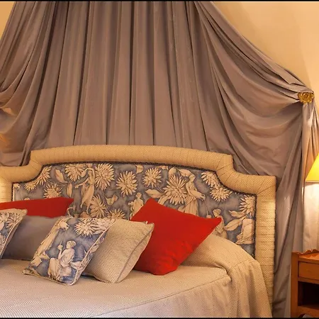 Chateau De La Riviere Nocleg ze śniadaniem 4*