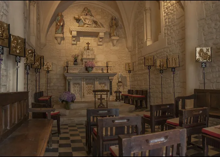 Chateau De La Riviere *